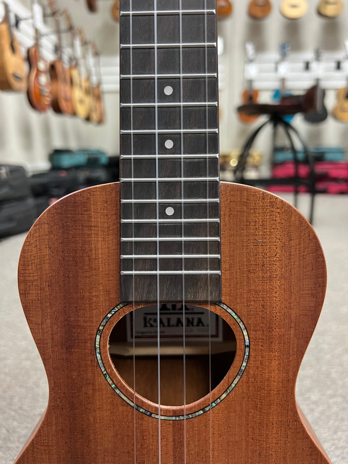 KoAlana KCA-10SP Sapele Concert Ukulele w/Case (KoAlana by KoAloha) - Aloha City Ukes
