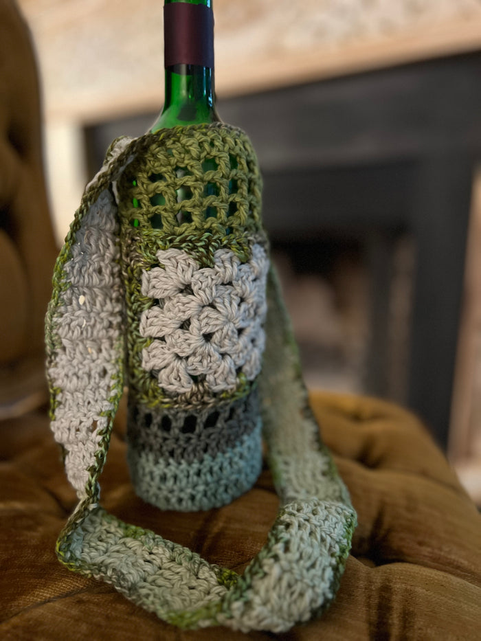 Water or Wine Bottle Purse - Green & White