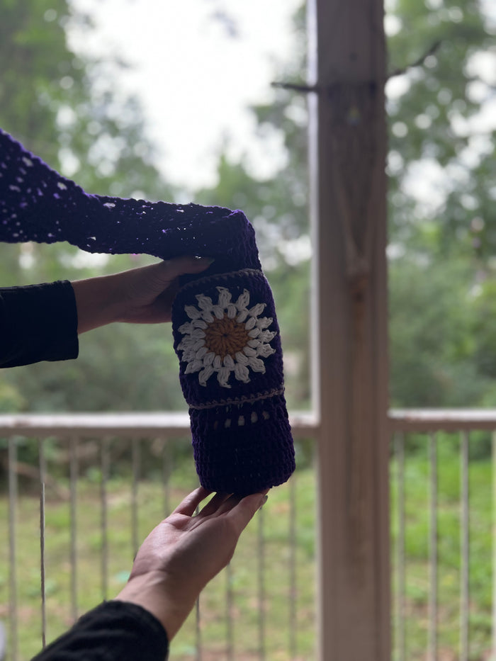 Water or Wine Bottle Purse - Purple Daisy