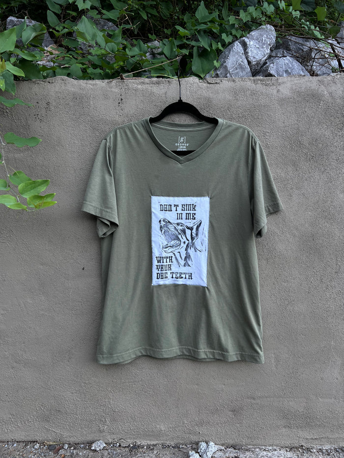 Dog Teeth - Green Tshirt