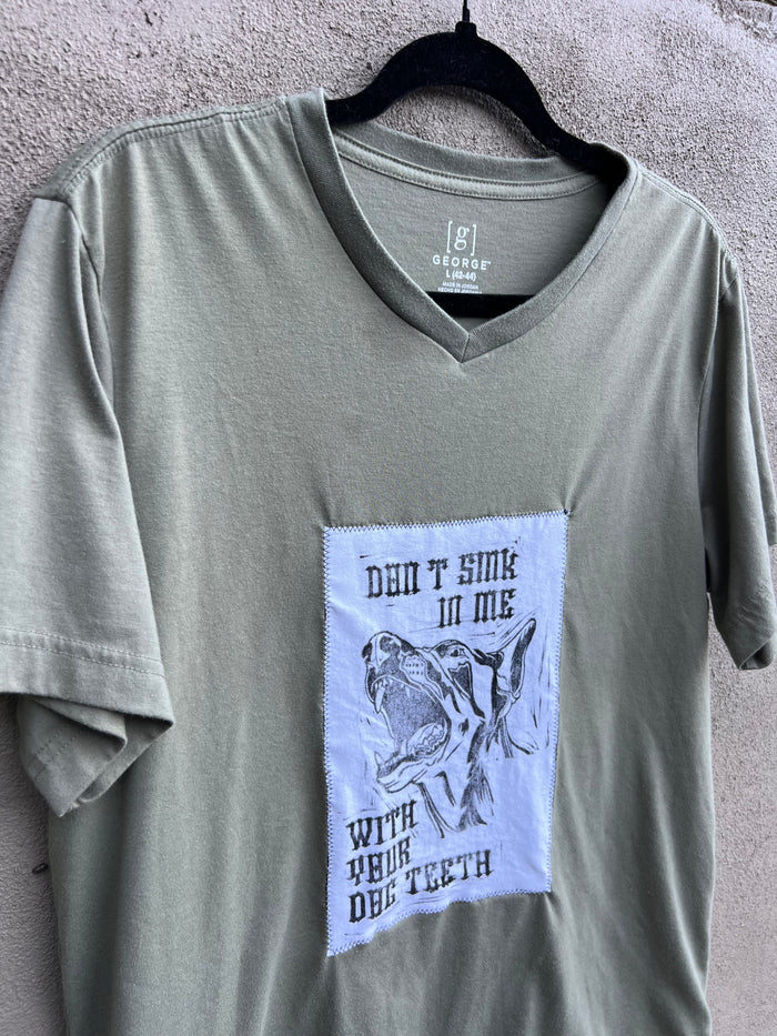 Dog Teeth - Green Tshirt
