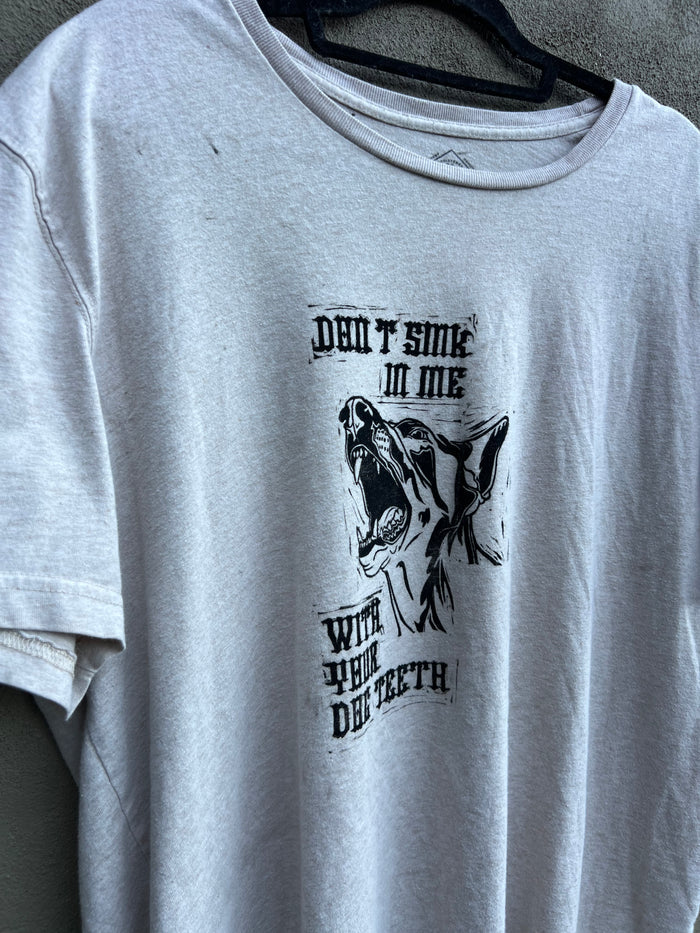 Dog Teeth - Off-White Tshirt