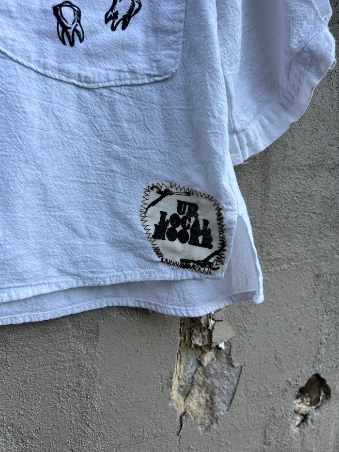 Dog Teeth - White Cropped Shirt
