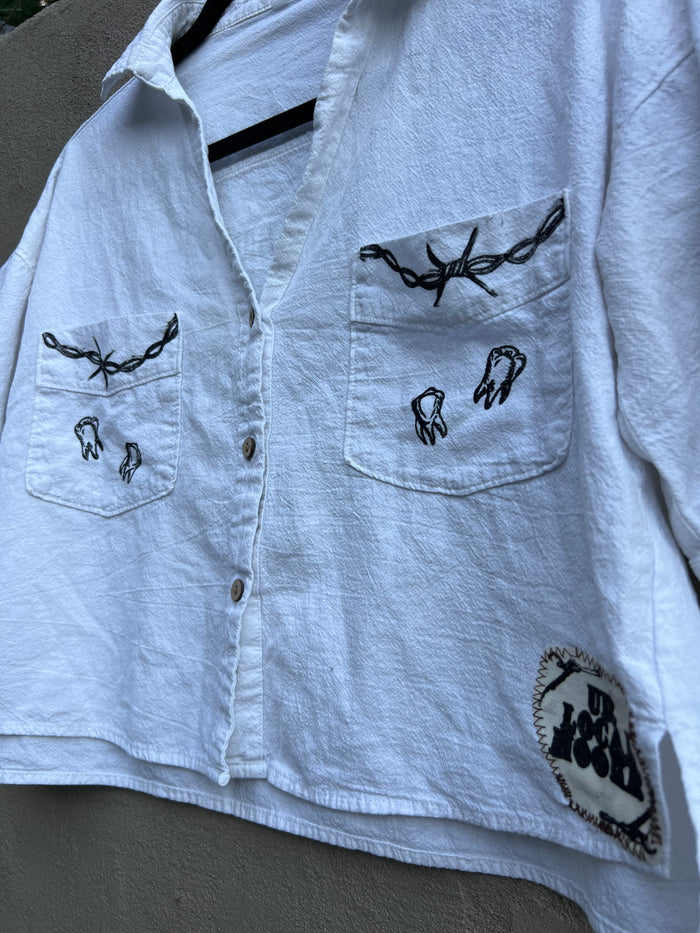 Dog Teeth - White Cropped Shirt