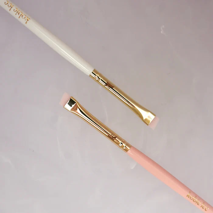 Kobie Lee Collective - Baby Angled Brush