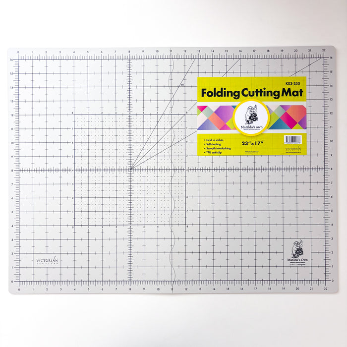 Matilda's Own - Folding Cutting Mat  23 x 17" (57 x 42cm)