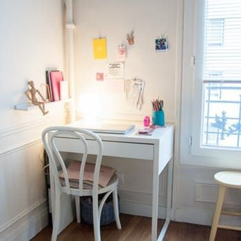 MICKE desk, 73cm, White