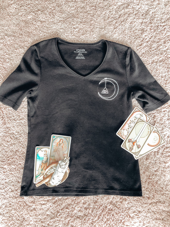 Moon & Eye Embroidered T-Shirt