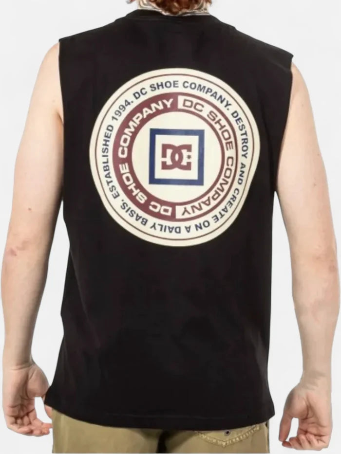Remera SM DC Old Head Negro