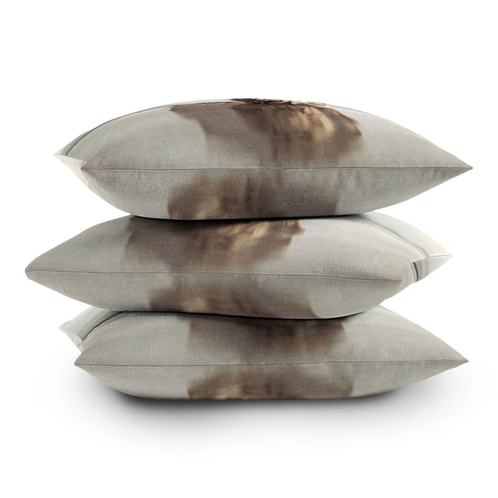 SEASHELL THROW PILLOW