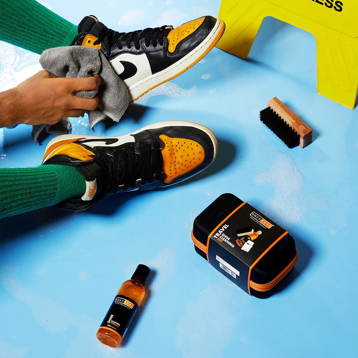Sneakare Travel Shoe Cleaning Kit