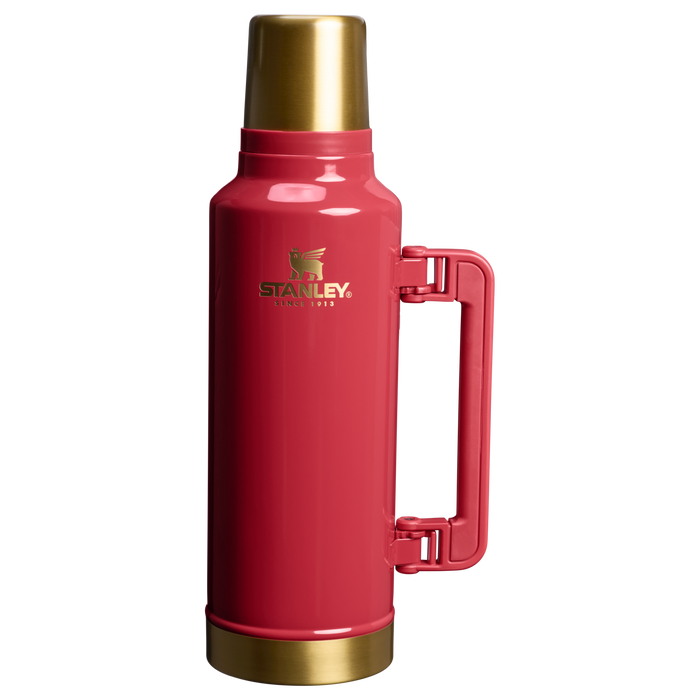 The Cheers & Cheer Classic Legendary Bottle | 2 QT