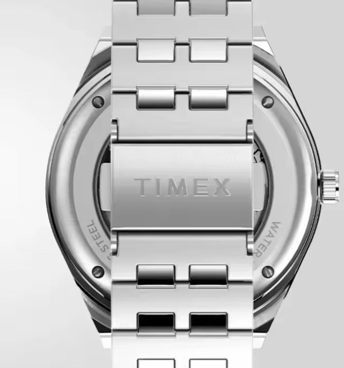 Timex Diver Black Red Bezel Stainless Steel Bracelet Automatic Movement 40mm Watch