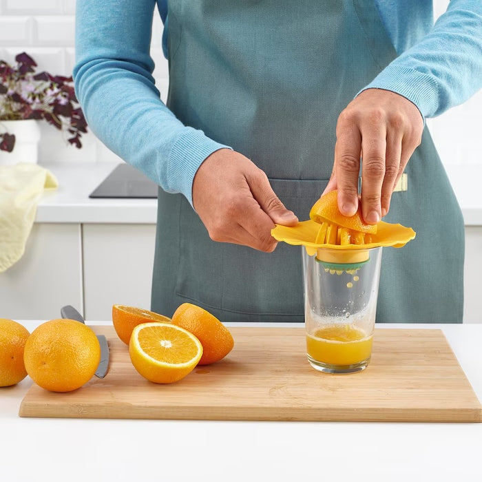 UPPFYLLD Lemon squeezer, bright yellow/bright green, 15cm